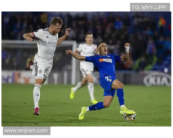 巴萨对阵里昂的比赛分析与胜负预测全面解析